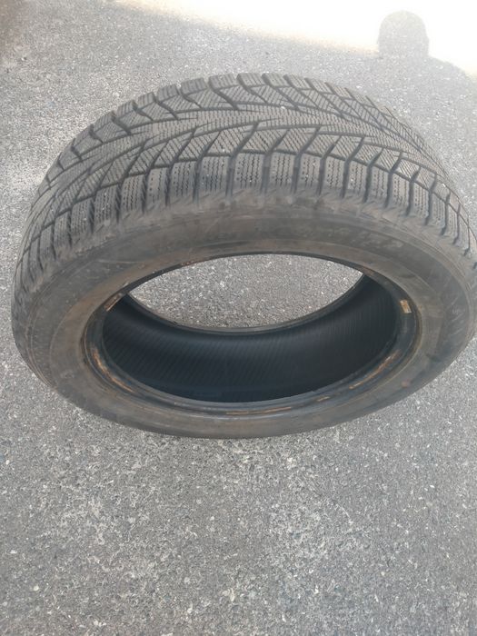 Продам зимові покришки б/у (комплект) 16r 205/55 T94