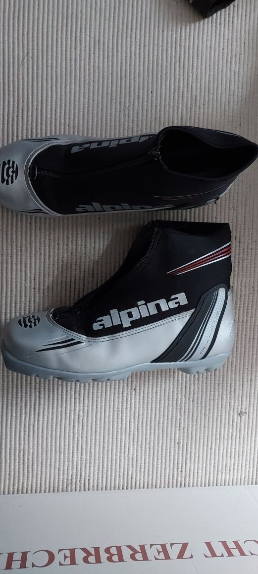 Buty do nart biegowych rozmiar 45 Alpina