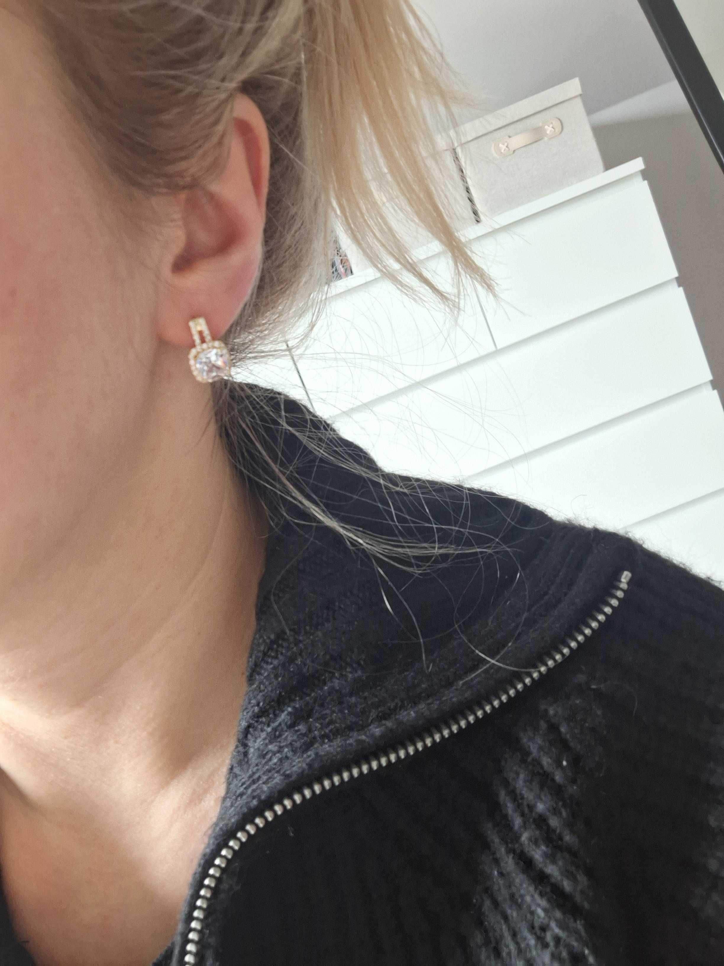 Wiszące kolczyki sztyft diamenciki cyrkonie złote yes pandora apart