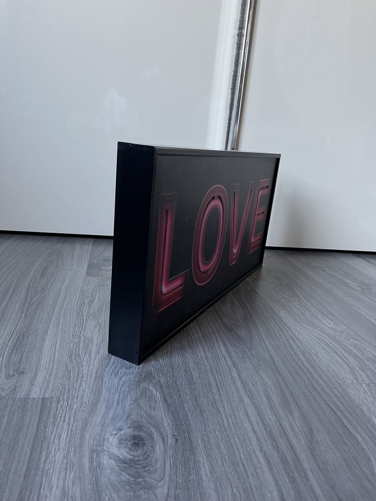 Картина Love з підсвіткою