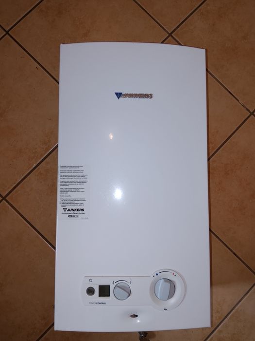 Piecyk gazowy Junkers WRDP 11-2 B23 do podgrzewania wody