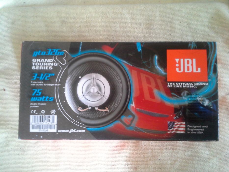 Colunas JBL gto326e