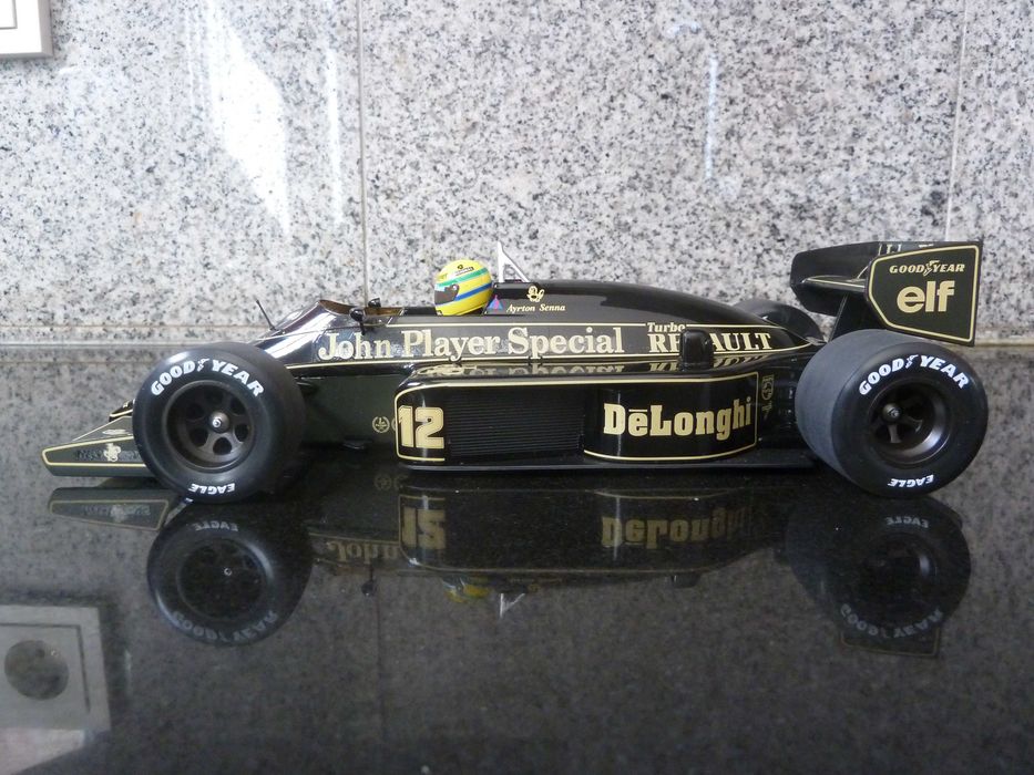 1:18 Minichamps, Lotus 98T, Senna, John Player Special, 1986, AutoArt