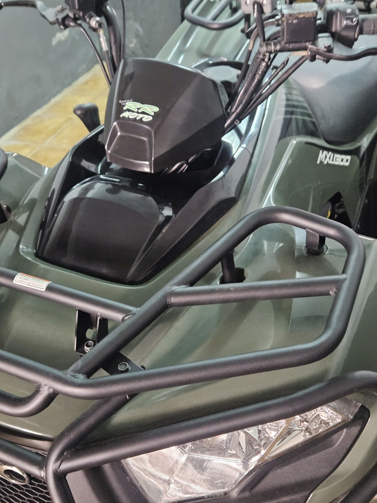 Moto 4 em excelente estado