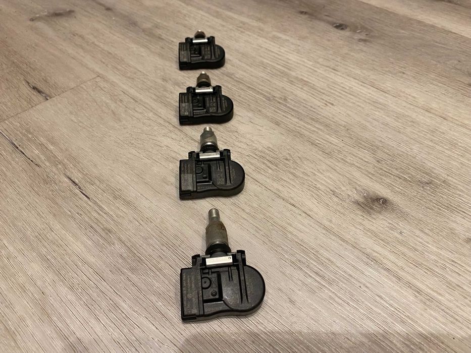 CZUJNIKI CZUJNIK Tpms Ciśnienia Opon Kół MITSHUBISHI 433MHz 4250C477