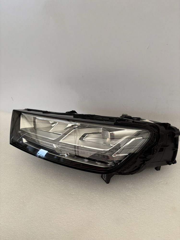 Audi Q7 II 2 4M 4M0 15- lampa lewy przód lewa przednia Full Led cała