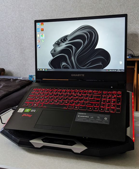 Gigabyte G5 KC 144Hz/i5/16gb/RTX3060/512SSD/100%sRGB