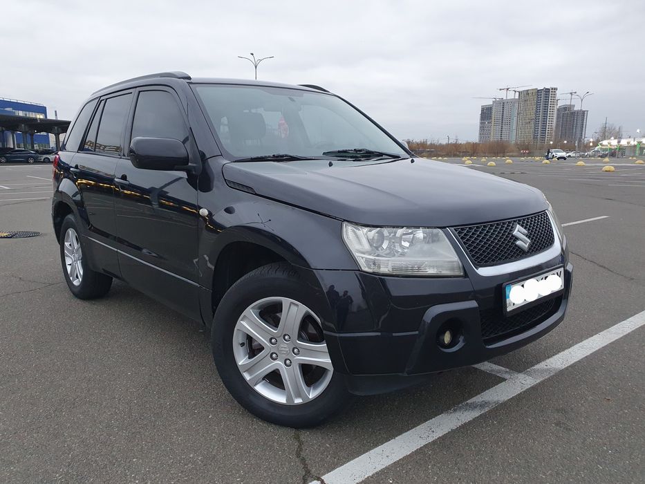 Продам SUZUKI Grand vitara ГАЗ/Бензин  В Отличном состоянии