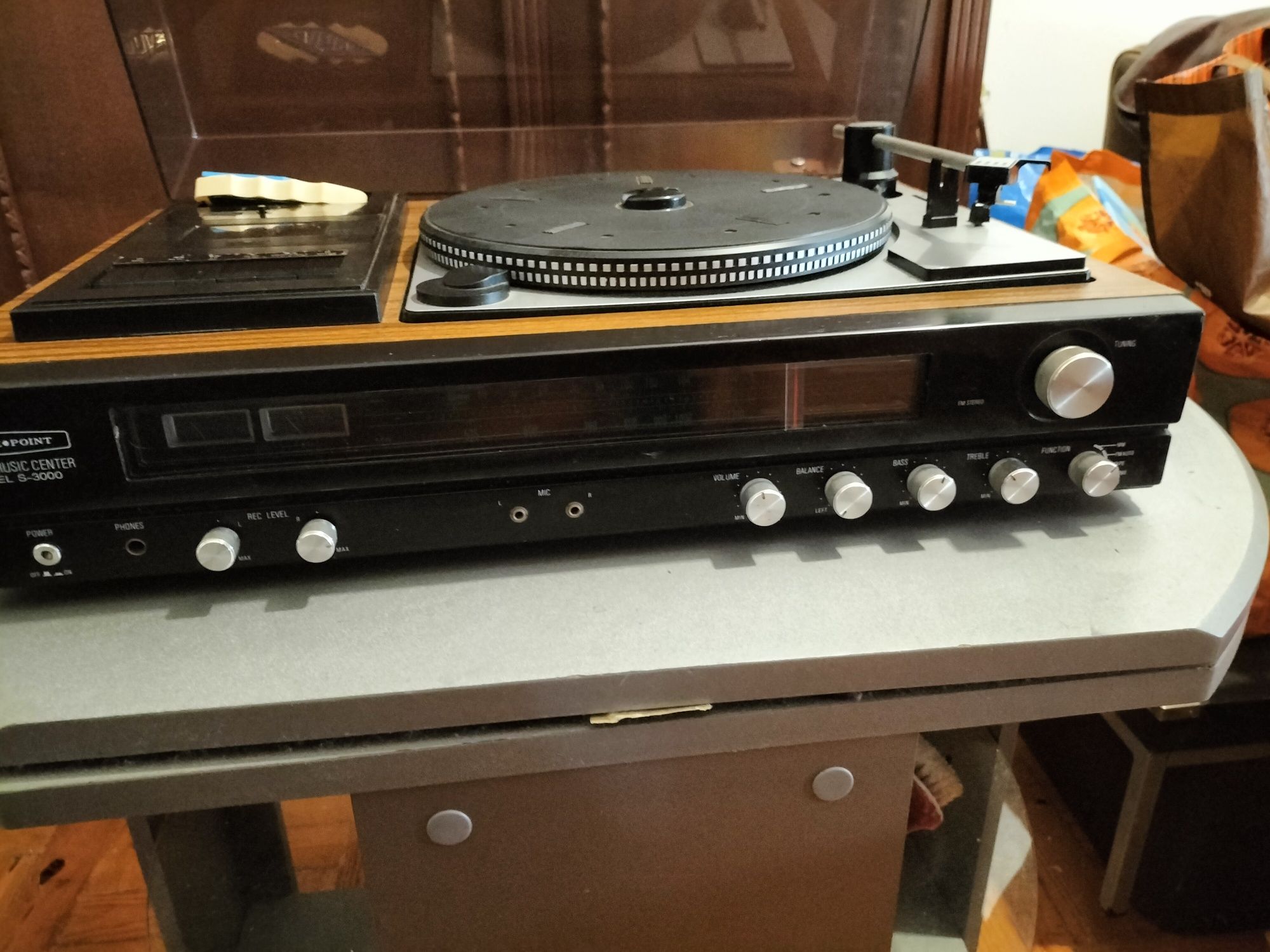 Aparelhagem vintage Gira discos - Radio - Gravador