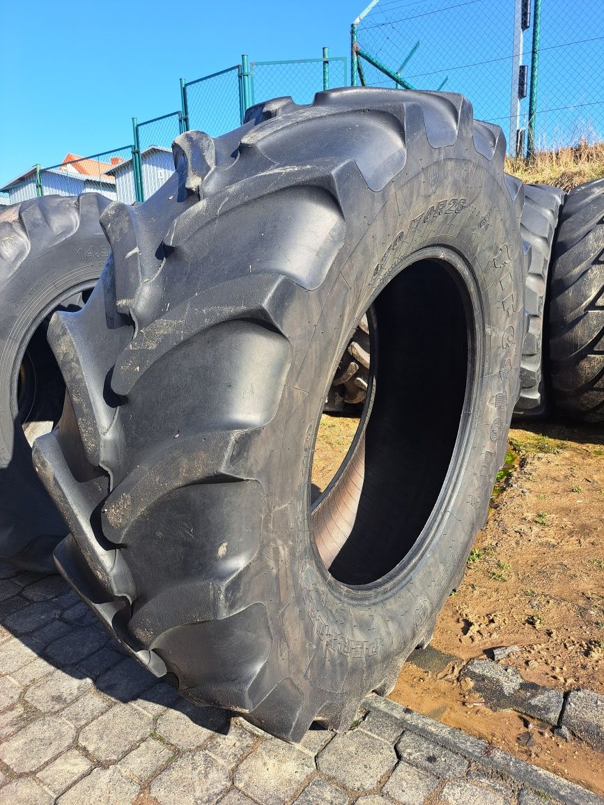 Opona 420/70R28 ( 14.9 R28 ) Firestone Performer 70