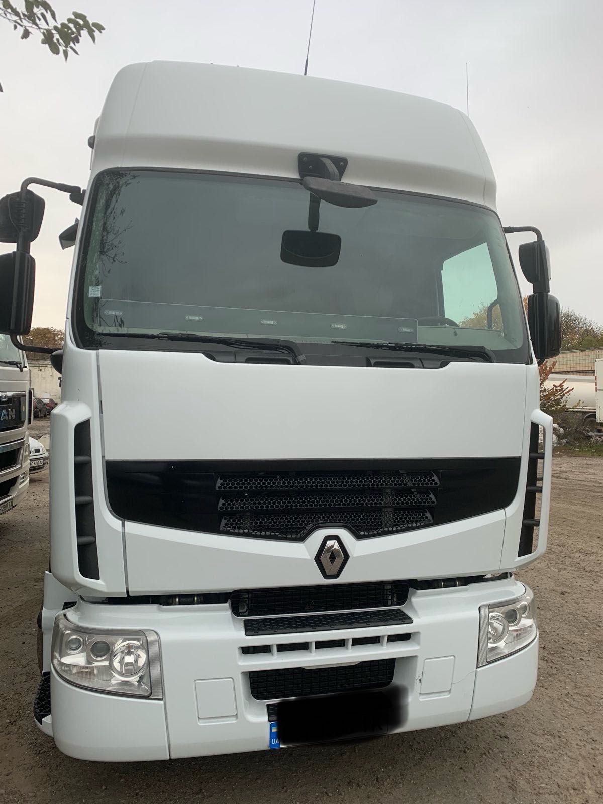 Продаж Renault Premium 2013