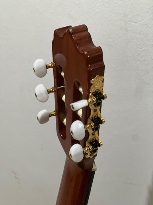 Guitarra Alhambra 4 P