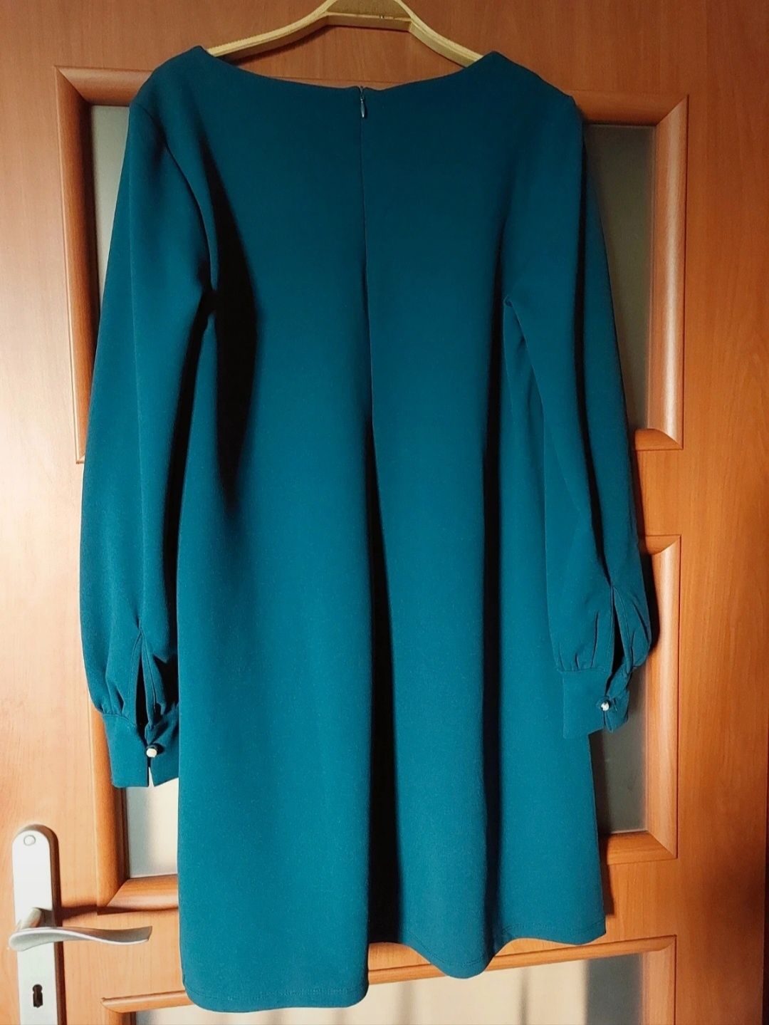 Sukienka elegancka Mohito rozm. M