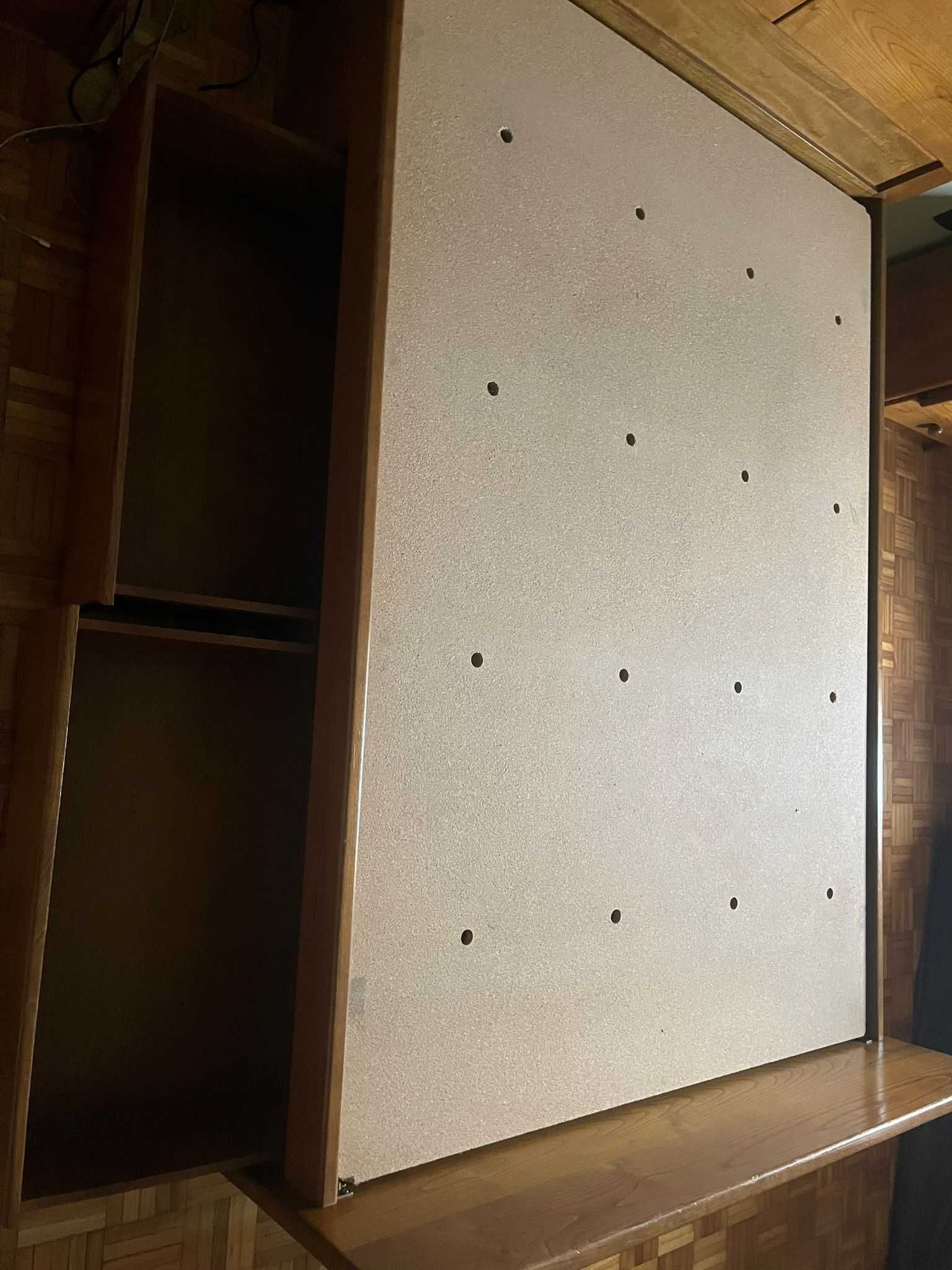 Cama 135*190 com arrumação