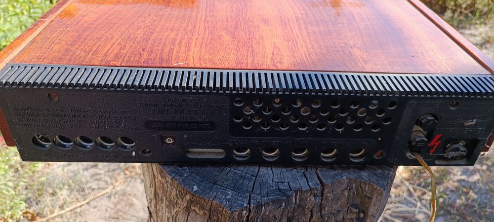 Усилитель Такт-101 и Проигрыватель Вега 206  одним лотом