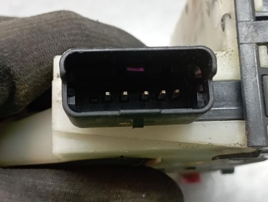 Fechadura / fecho porta trás esquerdo PEUGEOT 2008 I (CU_)