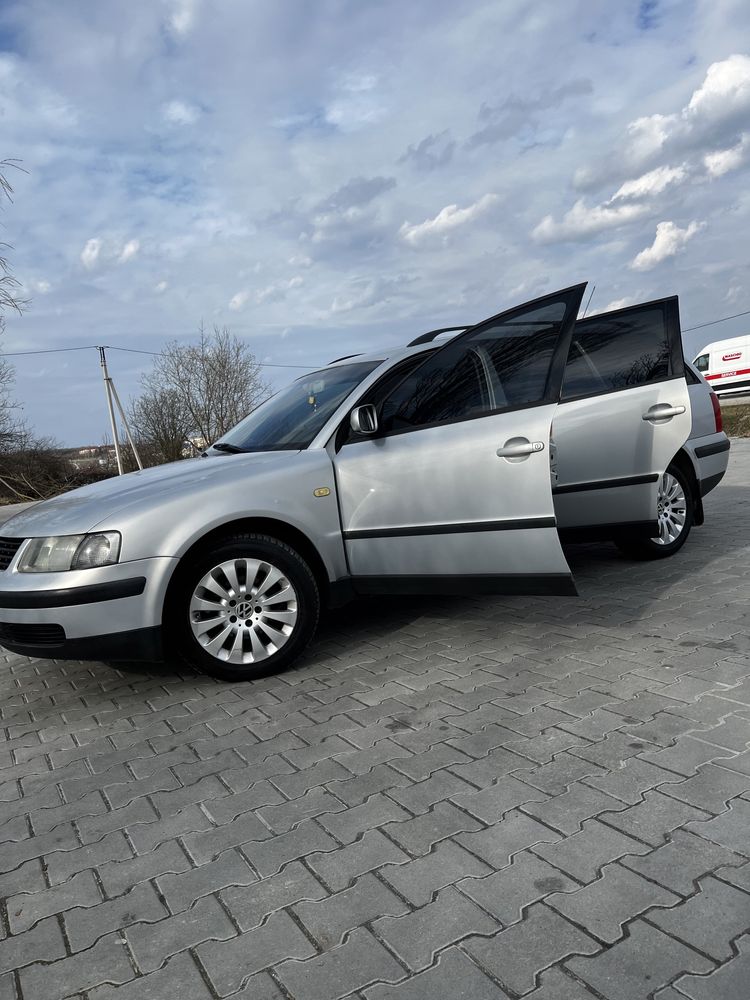 Volkswagen Passat b 5 1999рік газ бензин 1,6