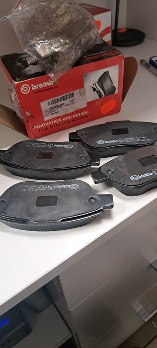 Klocki hamulcowe brembo  P61 069