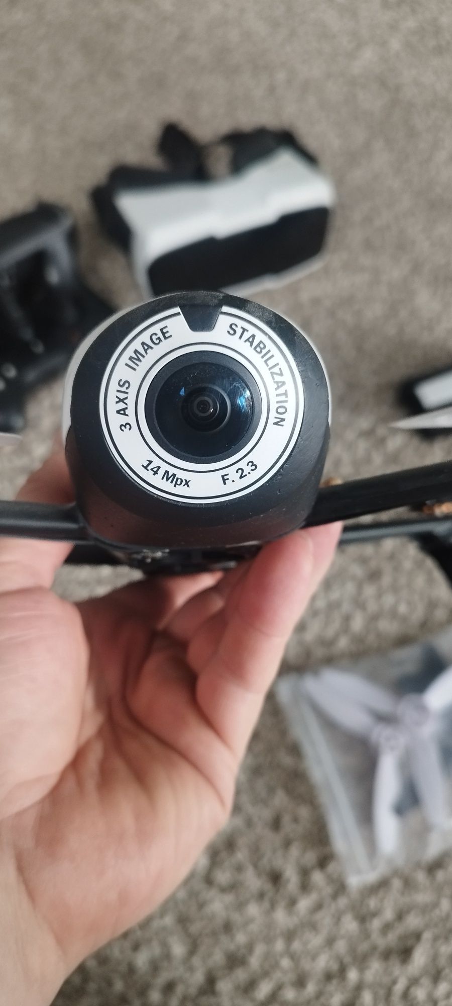 Dron PARROT Beebop 2