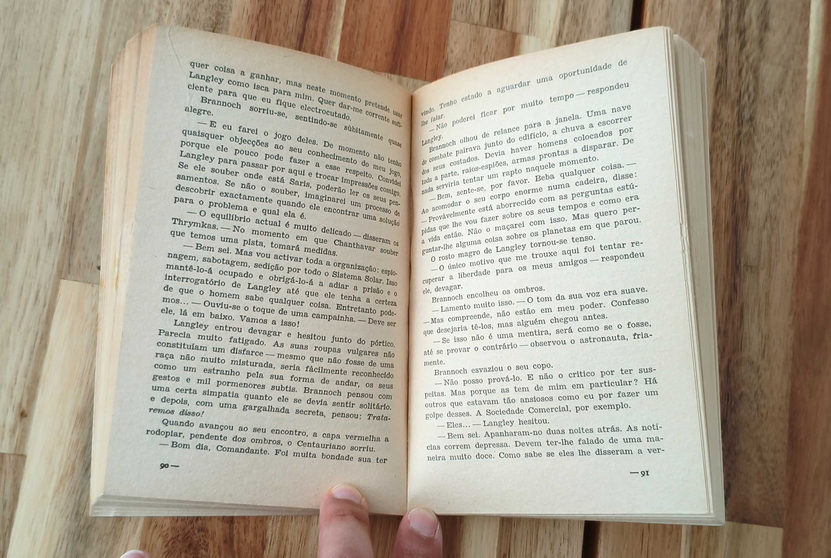 A Astronave Pirata (n.114) & Homens Sem Mundo (n.144) [Portes Grátis]
