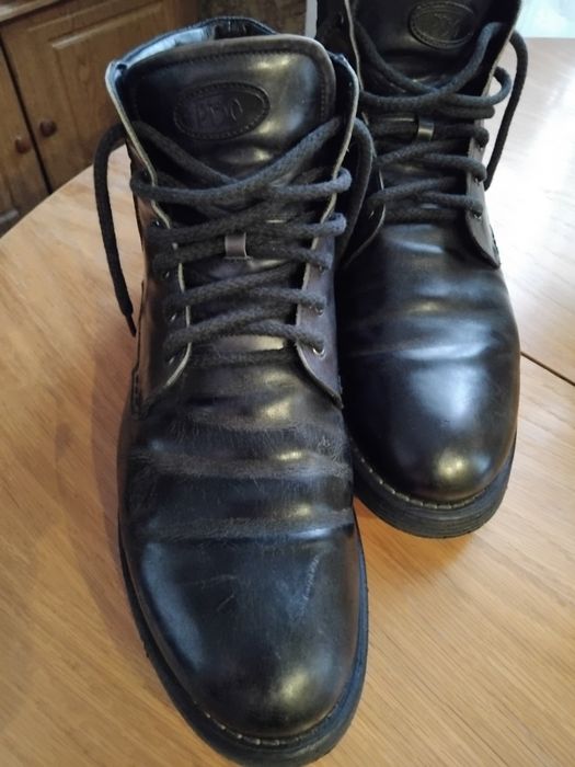 Чоловічі шкіряні черевики