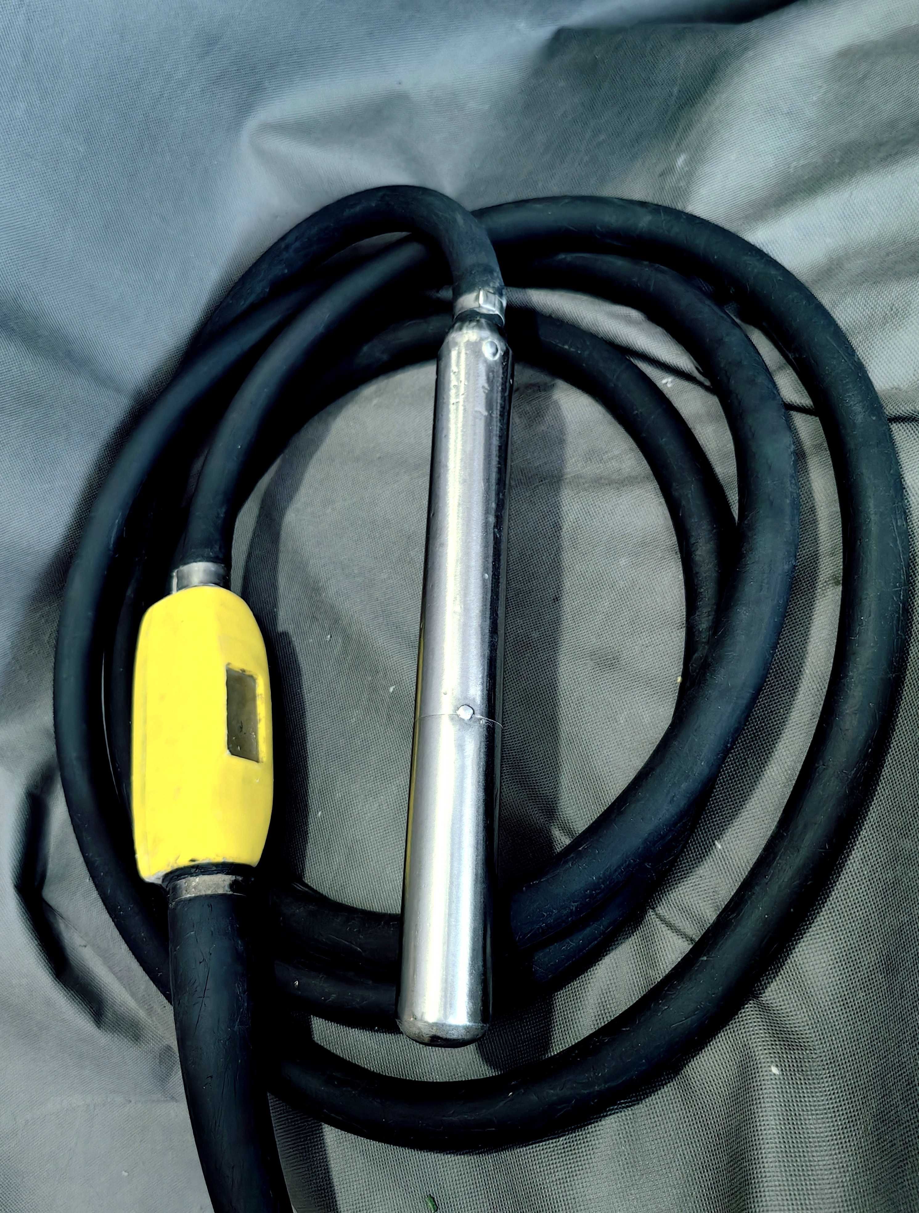 Wibrator pogrążalny Wacker Neuson IREN 45mm 5M do betonu 42V Siła