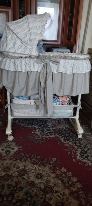 Детская кроватка люлька