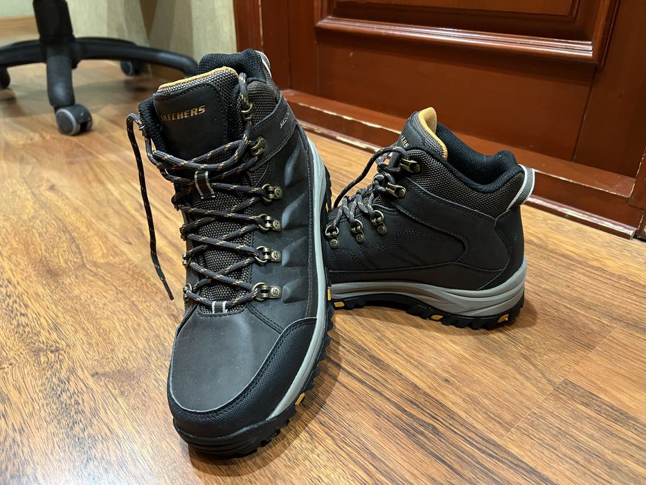 Чоловічі трекінгові черевики Skechers 42,5 (27,5 см)