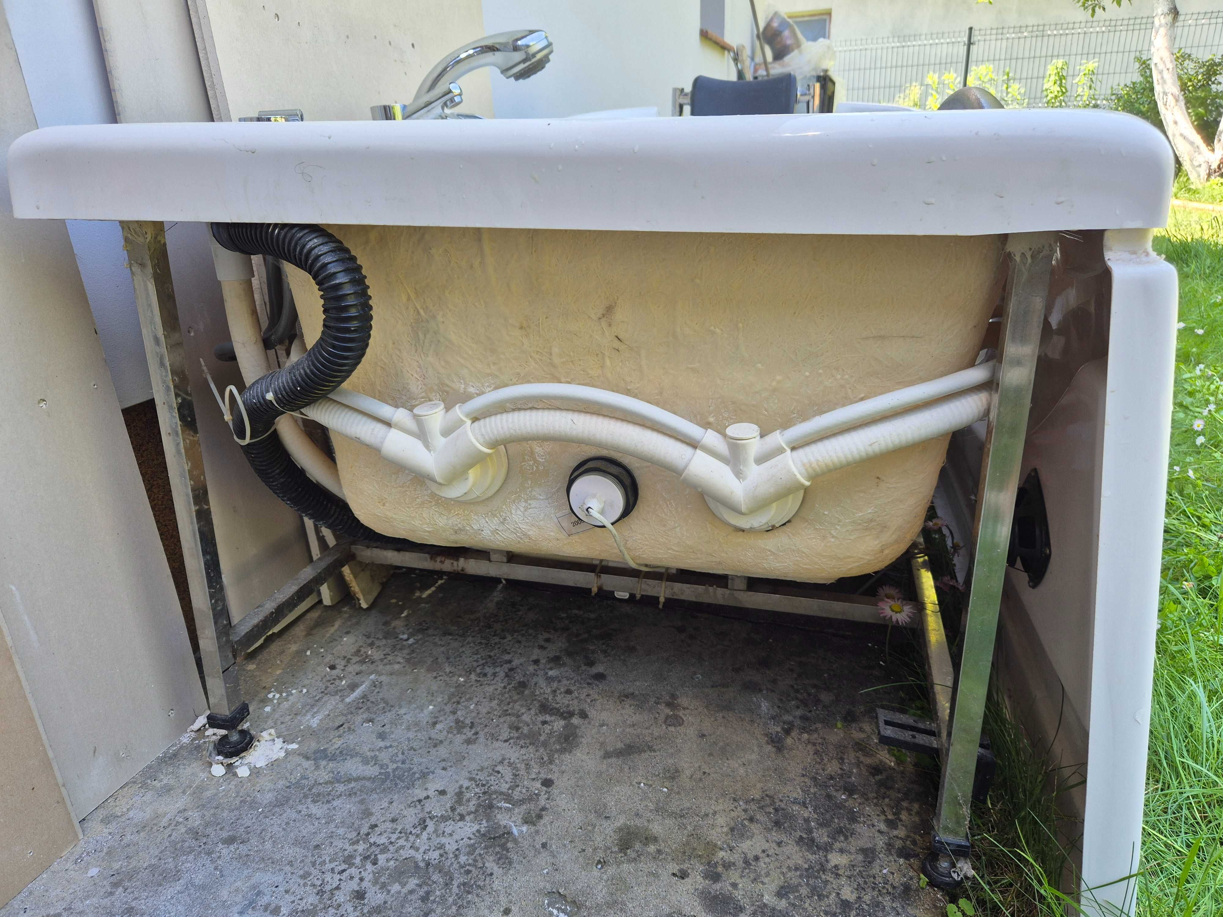 Wanna z hydromasażem łazienkowa 160×80 z zaglowkiem