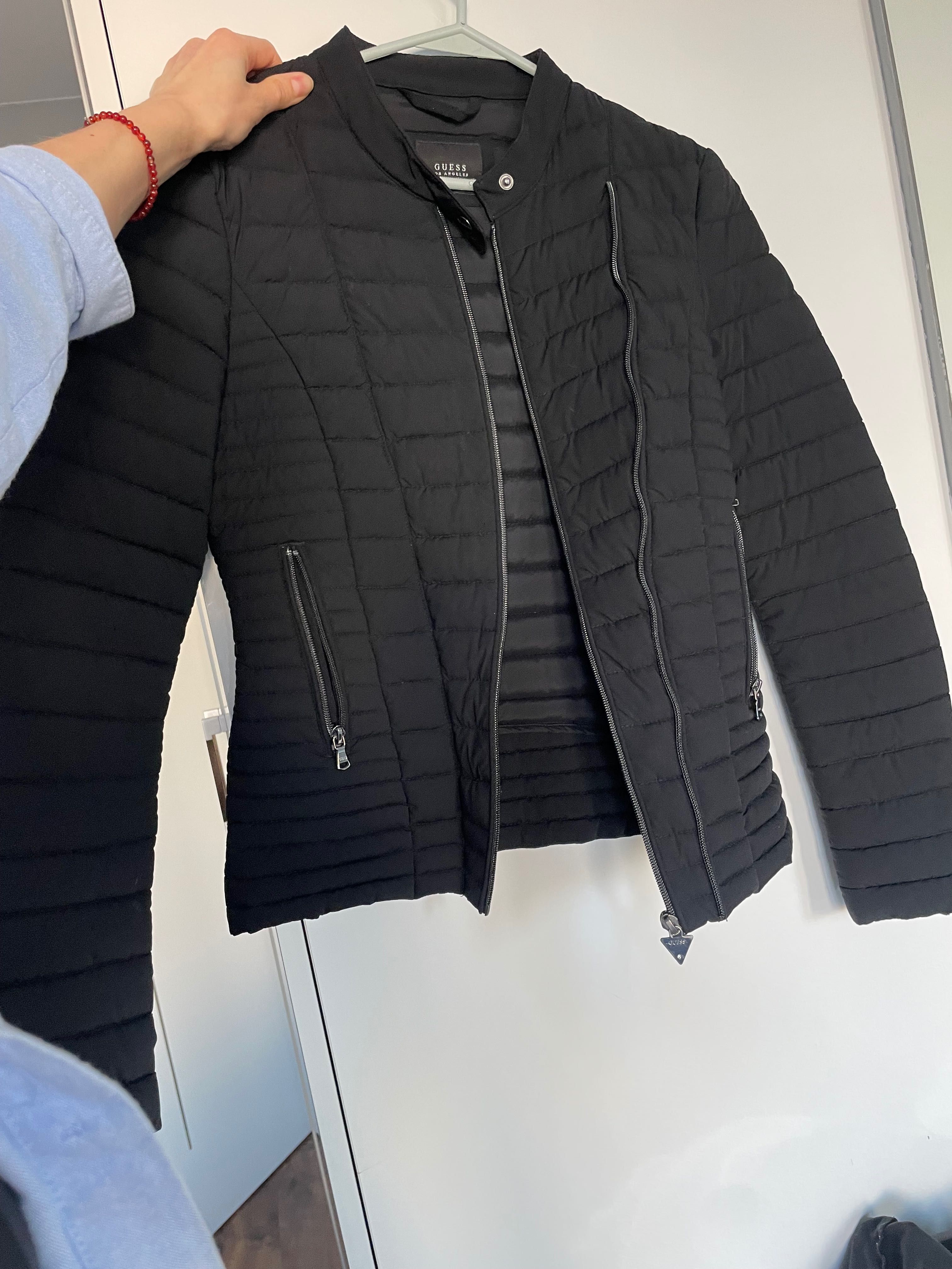Kurtka Guess XS czarna