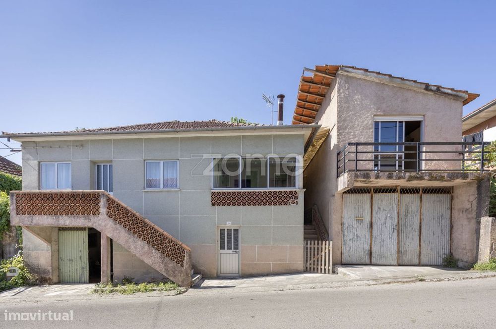 2 Moradias || Tipologia T3 e T1 || Entradas Independentes || Alb. Doze