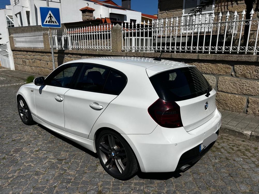 Bmw 118d Pack M Edition 180mil kms