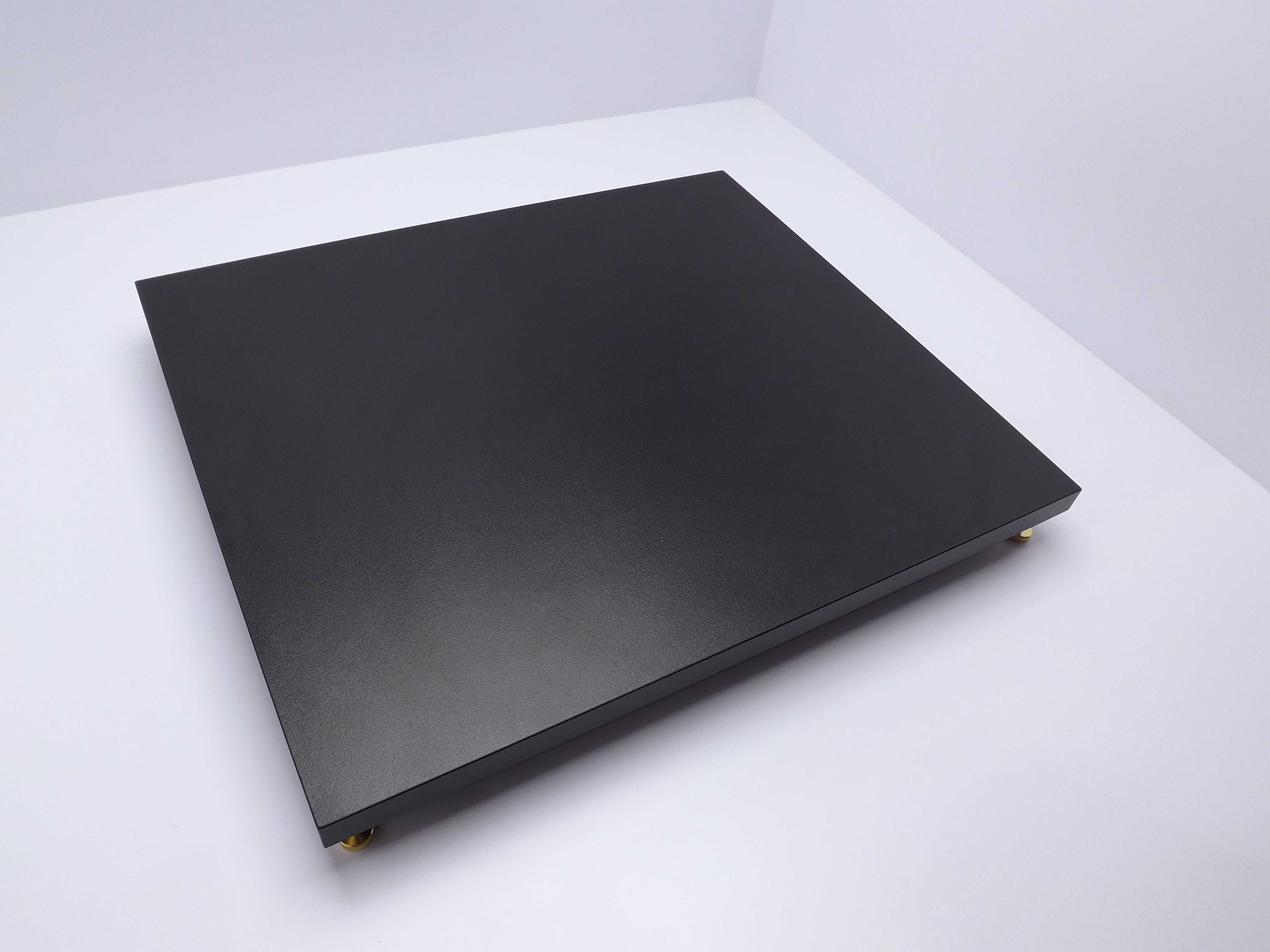 Nowa platforma podstawa pod gramofon na kolcach
