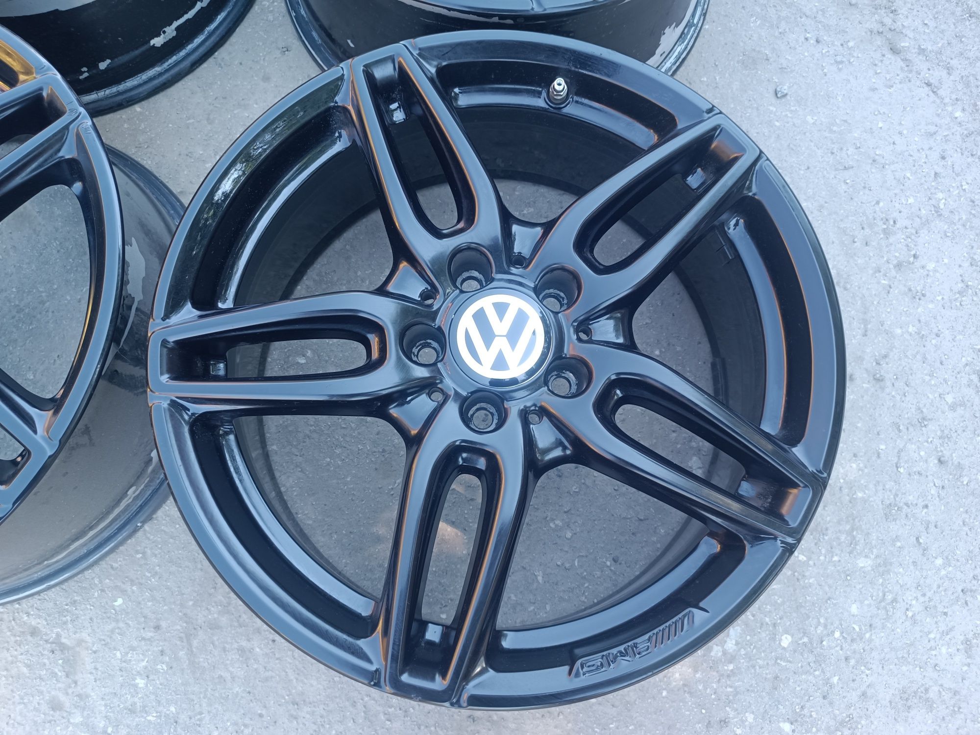 Легкосплавні диски 5х112 R18 AMG титани Р18