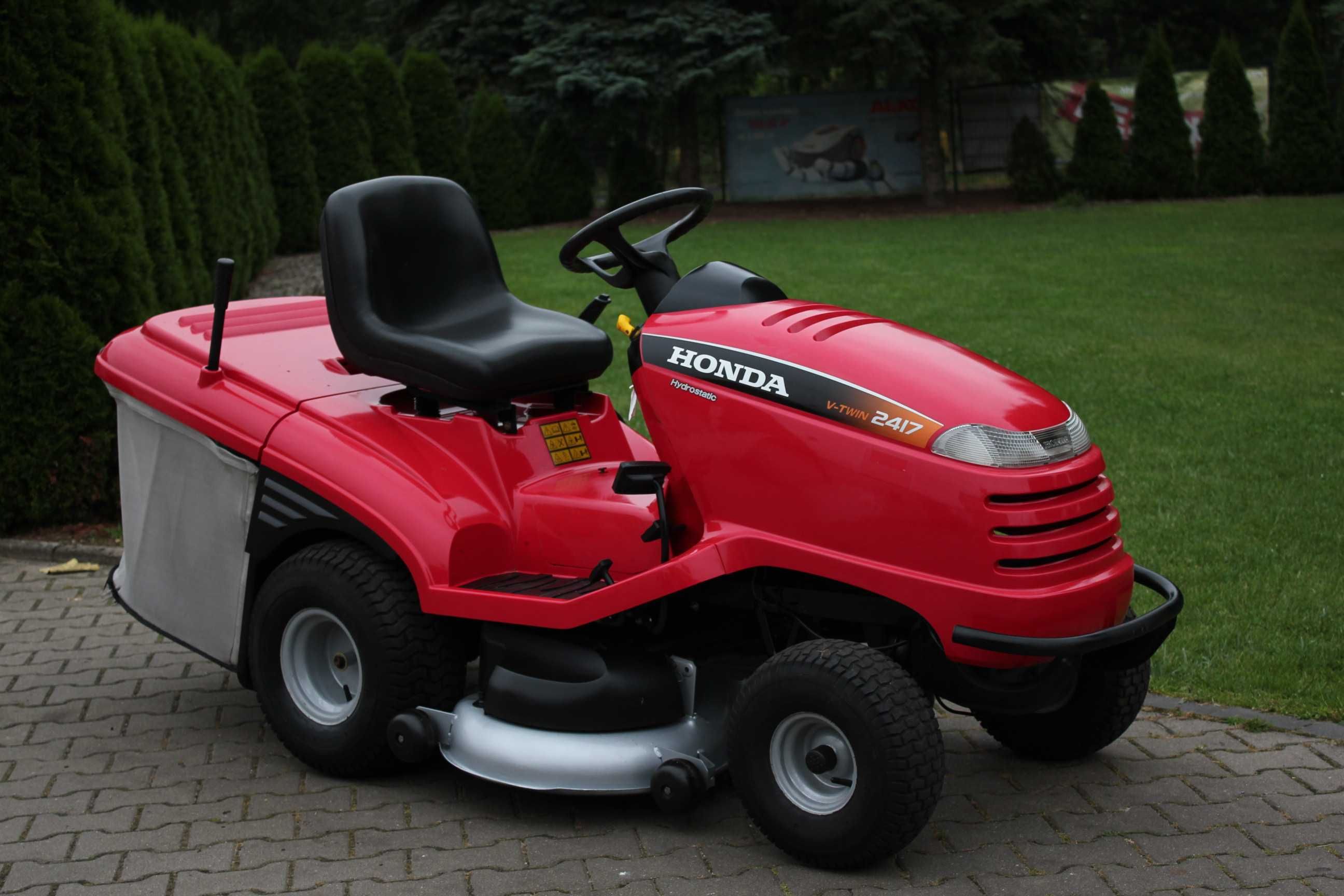 Honda 2417 V2  TRAKTOREK Kosiarka