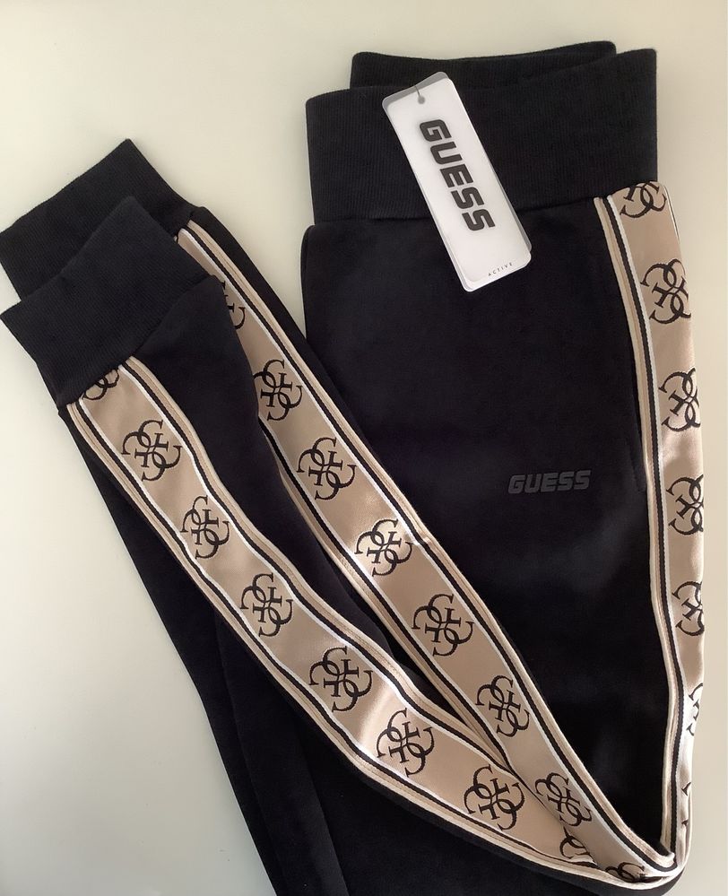 Костюм Guess оригінал