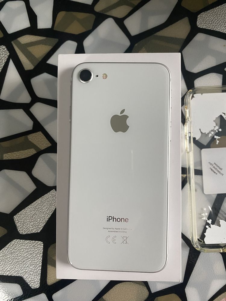 Iphone 8, Silver, 64GB