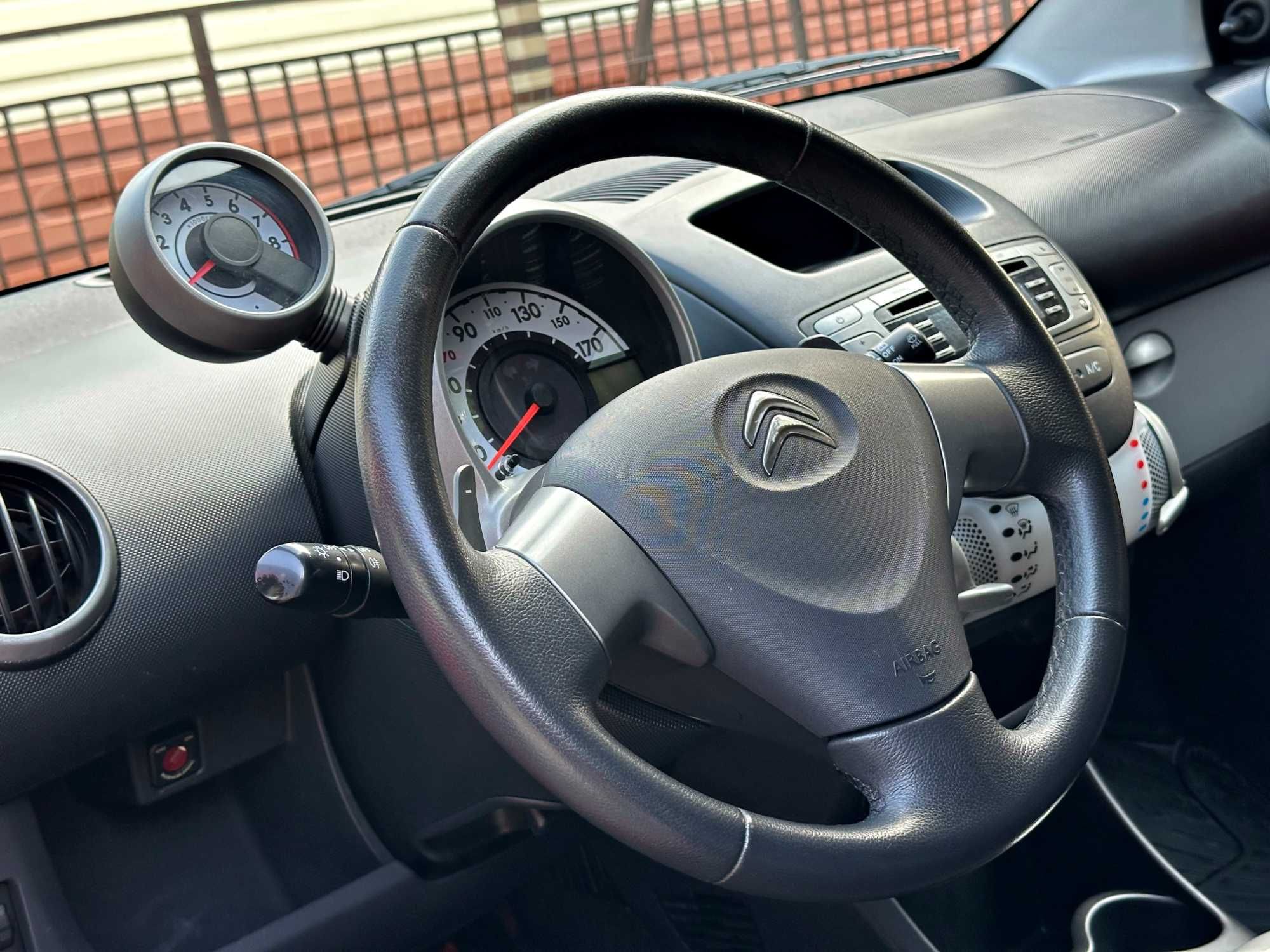 Продам Citroen C1 2012