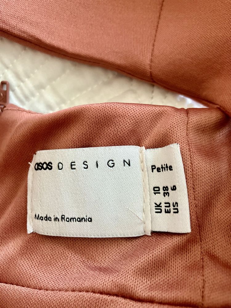 Okazja Asos Desing sukienka pianka ciekawa polecam 38