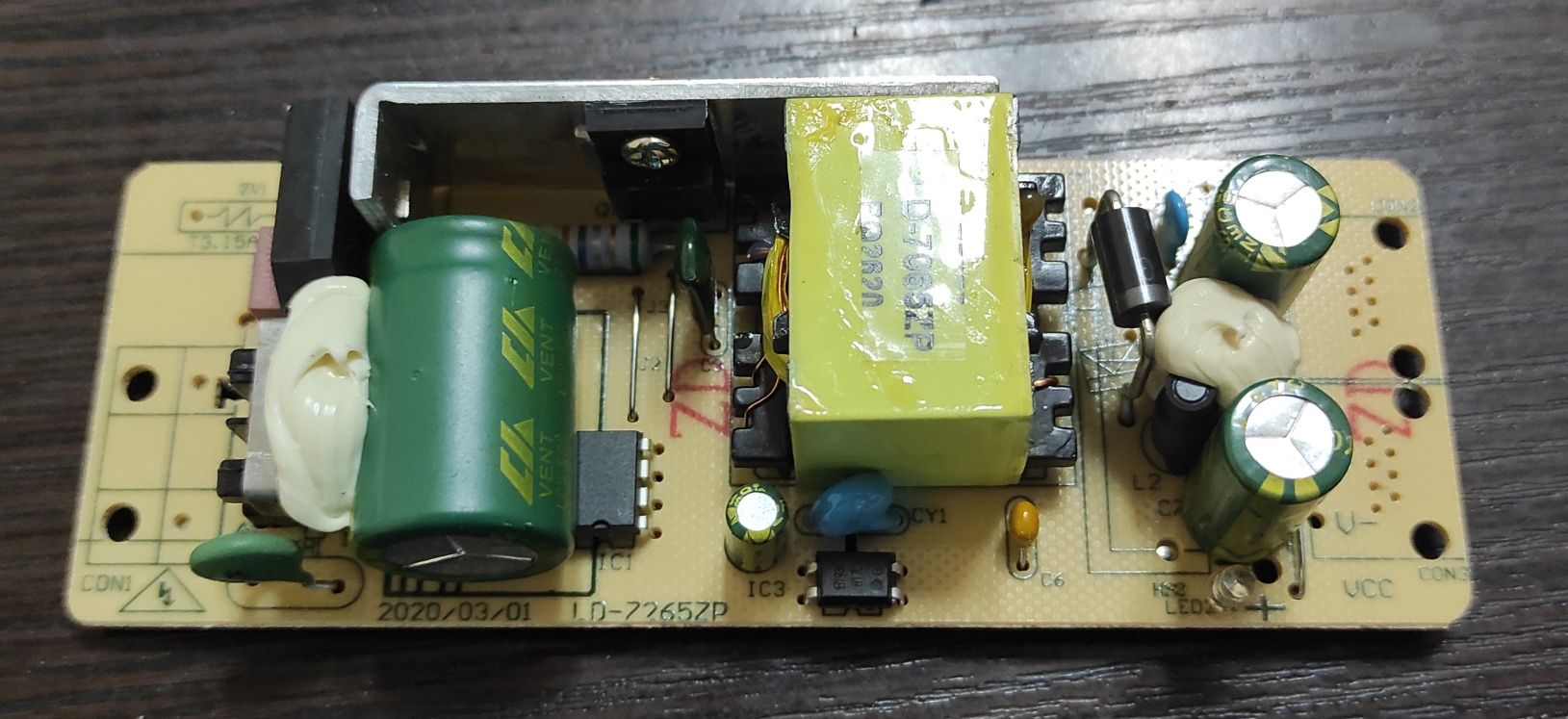 Блок живлення 70V 1.1A, 77W з фільтром