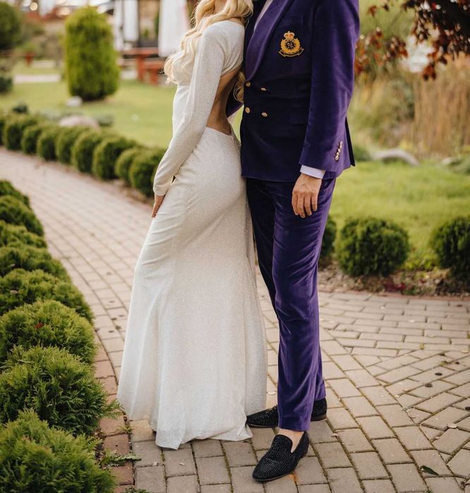 Suknia ślubna/wieczorowa. Rozm S/M, wycięte plecy