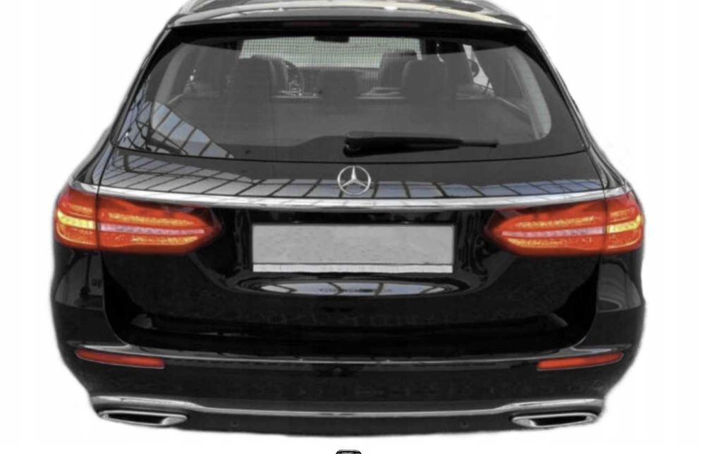 РОЗБОРКА Mercedes E клас W213 Комплект: Бампер Стопи Кришка Багажника