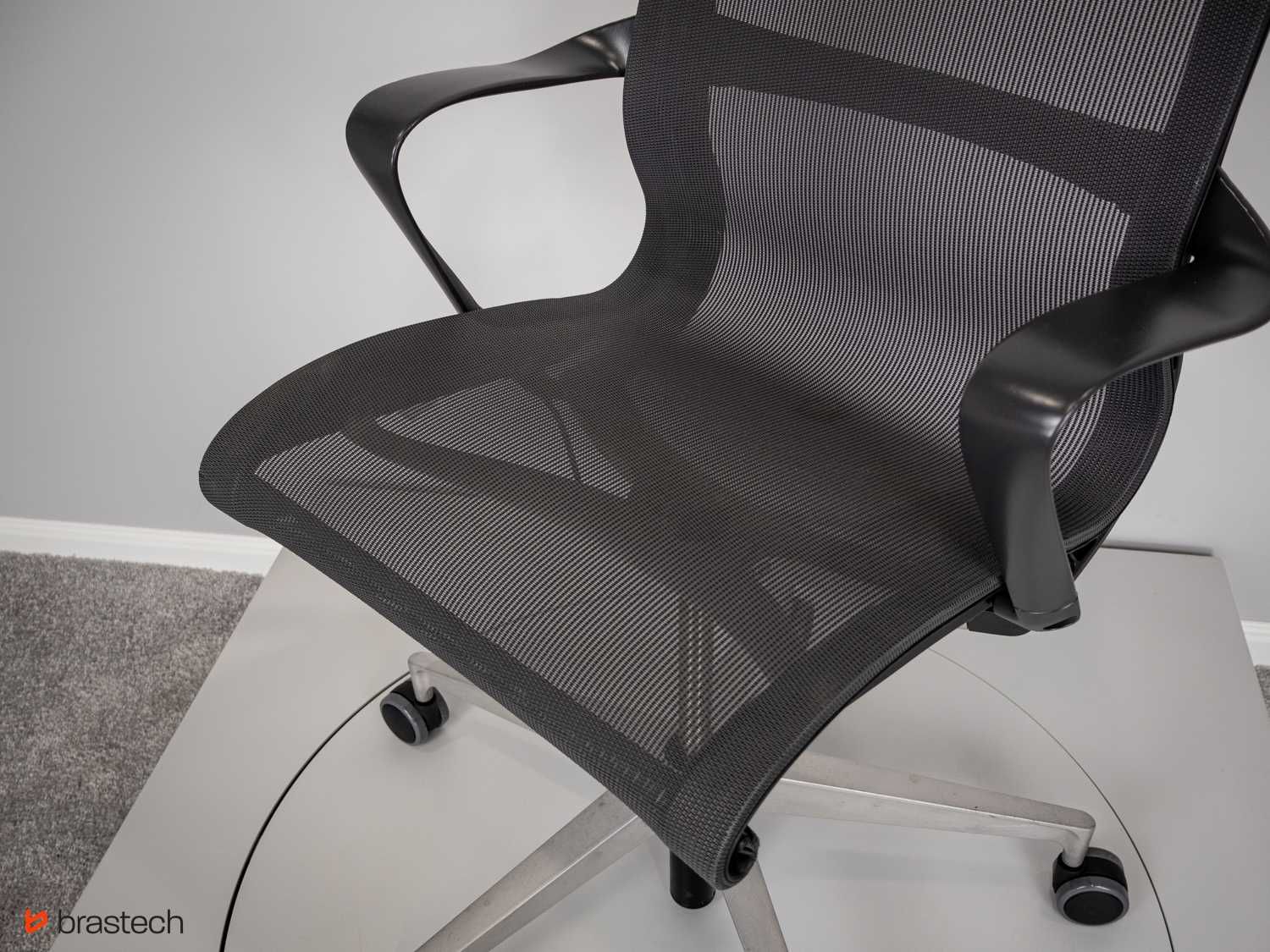 Fotel biurowy Herman Miller Setu darmowa dostawa