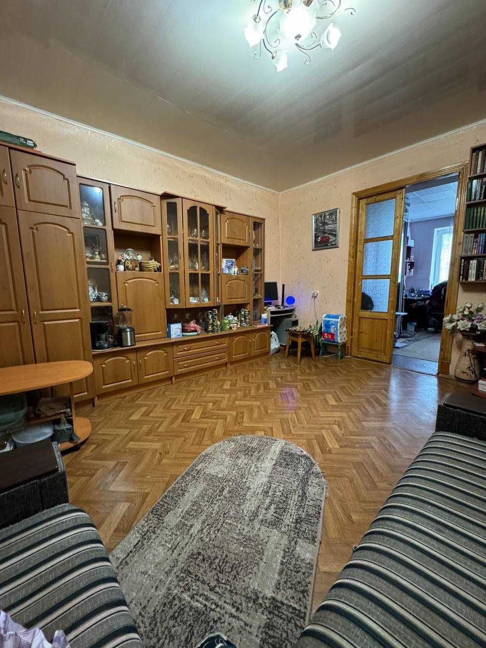 Продается 2-х комнатная квартира + гараж р-н Чечеловский ул. Орловская