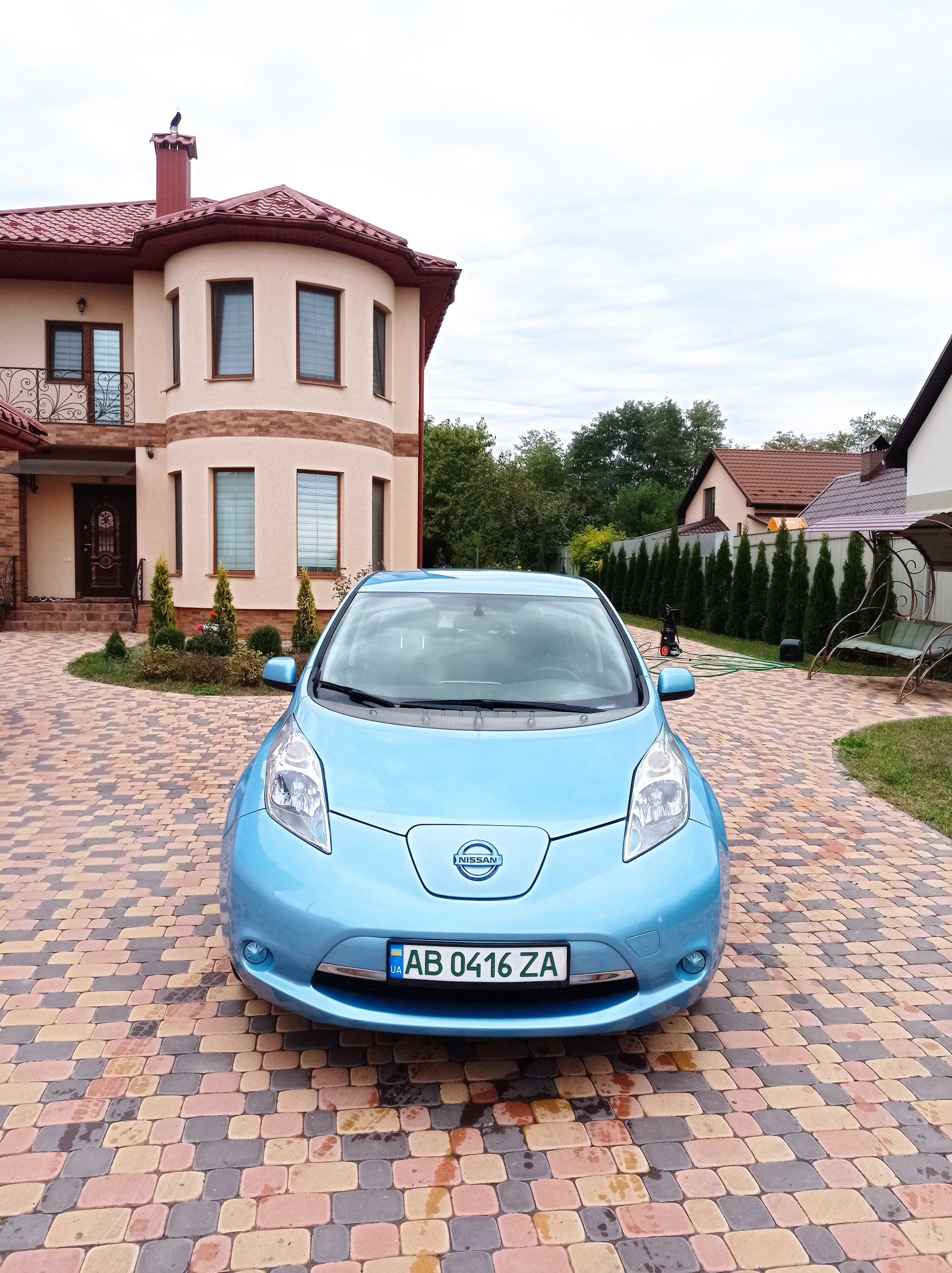 Nissan Leaf 2014