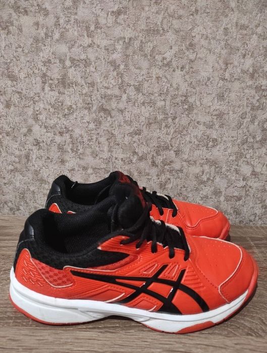 Кросівки "Oasics"