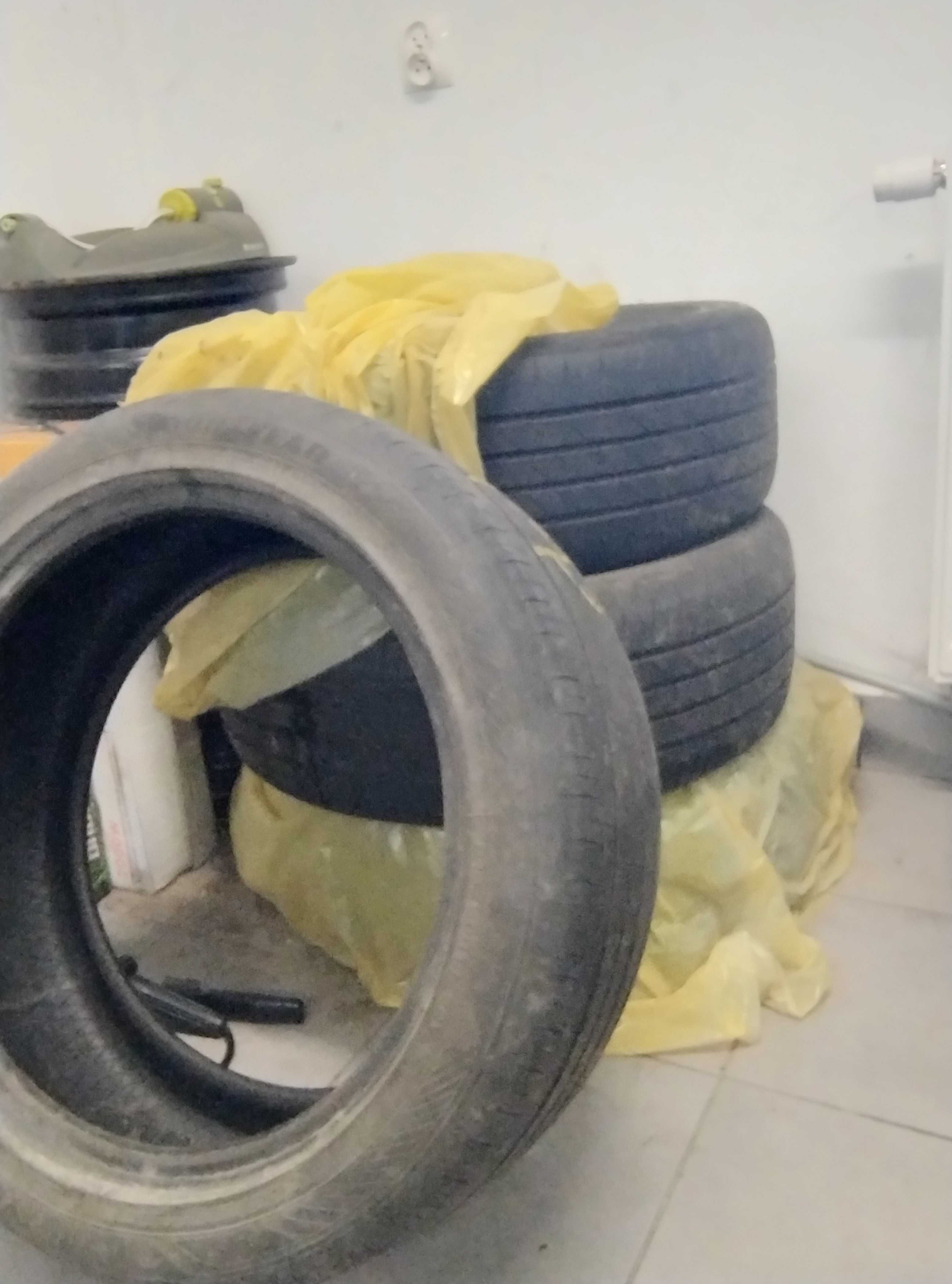 Opony letnie GoodYear 215/50 R18  4 szt