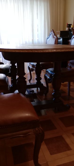 Mesa sala de jantar com 2 cadeiras