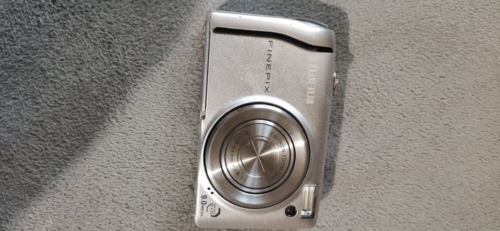 Фотоапарат Fujifilm FinePix F47fd Gun Metallic