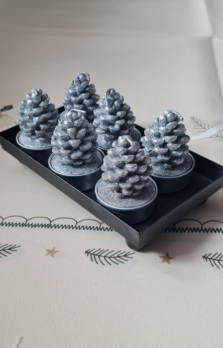 Zestaw 6 nowych srebrnych świeczek podgrzewaczy choinek plus gratisy